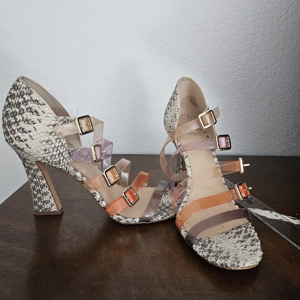 Isoldah Strappy Buckle Sandal - Multicolor Snake Print